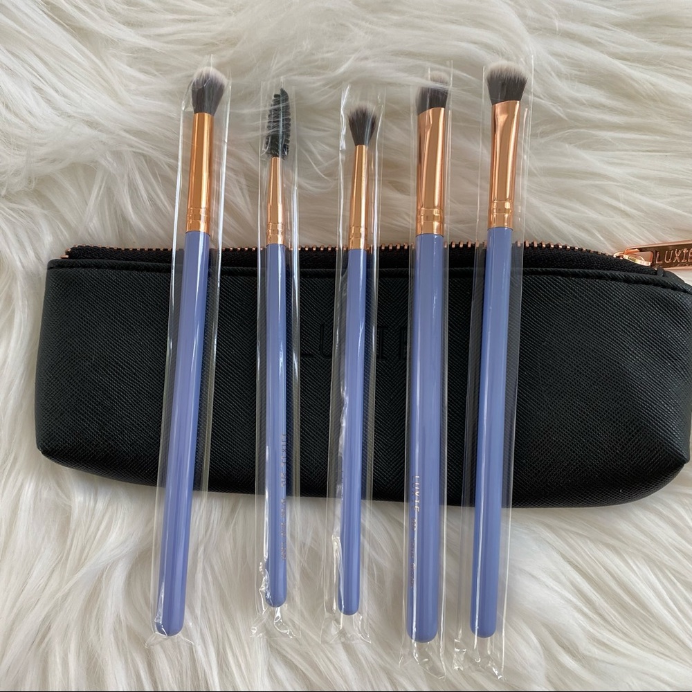 Luxie Purple & Gold Makeup Brush Set with Travel Bag